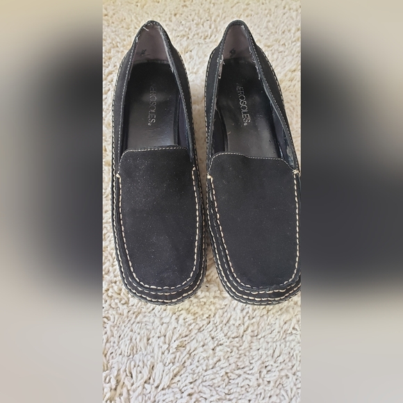 Aerosols Black suede wedge loafers/shoes BLACK tan stitching - Picture 1 of 3